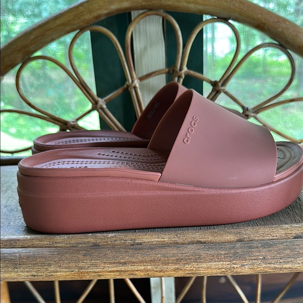 CROCS Platform Slide Sandals in Rosewood - Picture 6 of 10